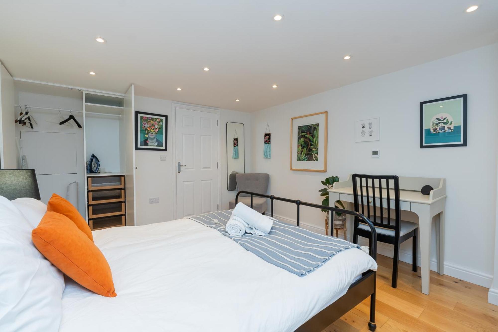 The Old Wire Factory - 2 Bed, Close To City Centre, Fast Wifi, Comfortable Home From Home Bristol Exterior photo